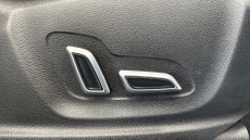 MG Hs 1.5 T-GDI Exclusive 5dr DCT Petrol Hatchback